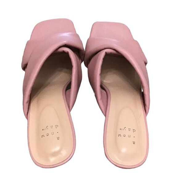 Target A New Day Pink faux leather Mule Shoes size 9 gently worn - Picture 6 of 7